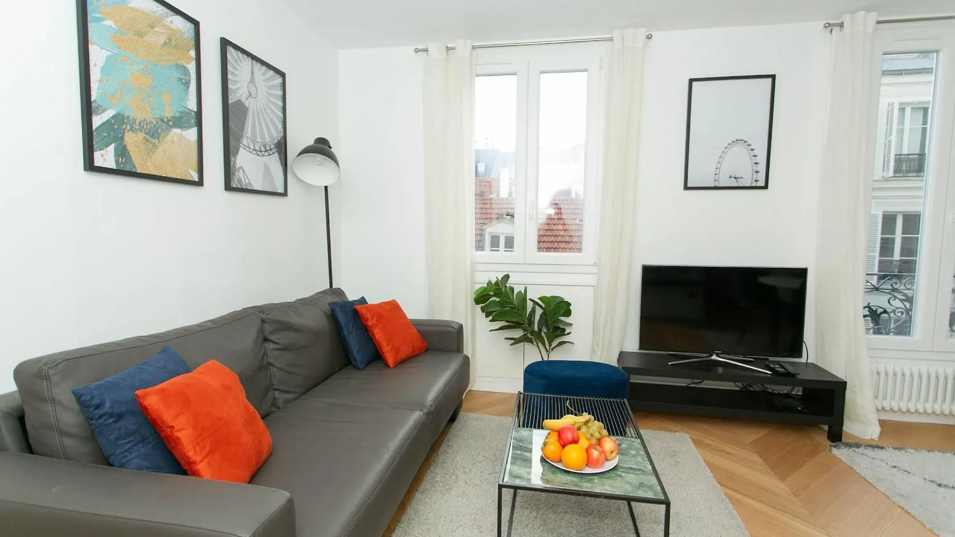 Apartment Cozy 2Br Near Champs-Elysees Paris